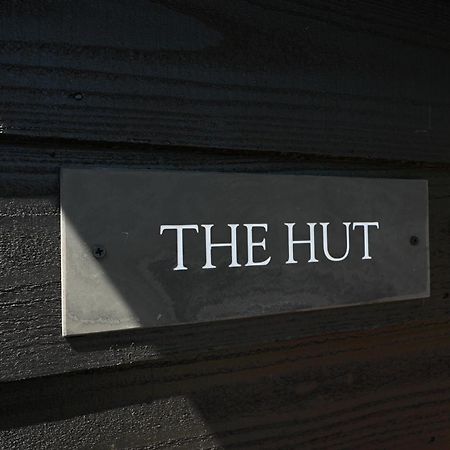 The Hut - A Shepherd'S Hut On Our Family Farm In Warwickshire Hotel Evesham Eksteriør billede